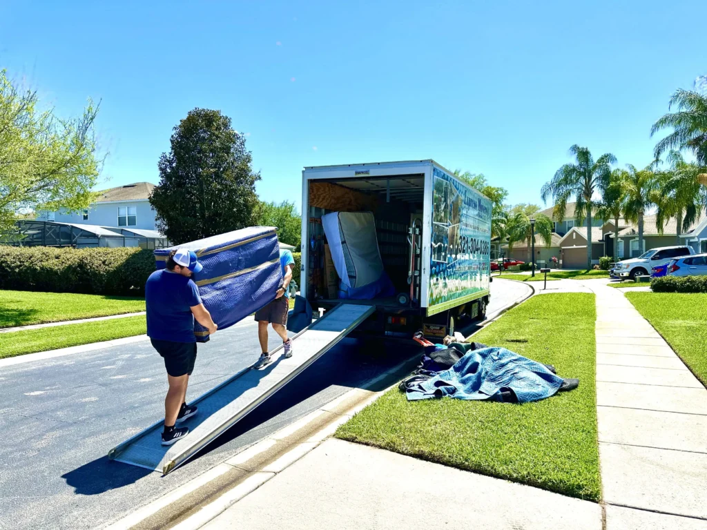 What to Expect on Moving Day